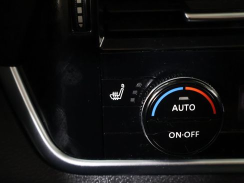 Used 2023 Nissan Rogue SV w/ SV Premium Package AWD/4WD image 50