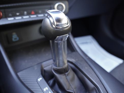 Used 2024 Ford Mustang Convertible RWD image 21