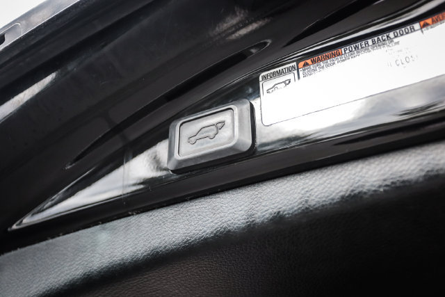 Used 2017 Toyota RAV4 XLE AWD/4WD image 64