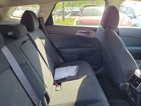Used 2026 Kia Sportage LX image 34