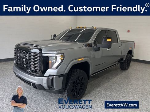 Used 2025 GMC Sierra 2500 Denali Ultimate AWD/4WD image 1