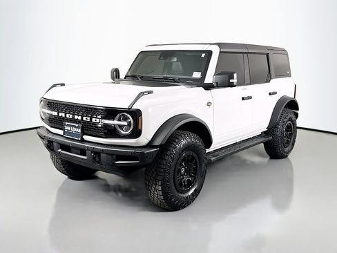 Used 2023 Ford Bronco Wildtrak AWD/4WD image 3