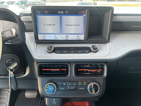 Used 2023 Ford Maverick XLT image 15