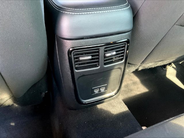 Used 2023 Dodge Charger SXT w/ Blacktop Package RWD image 12