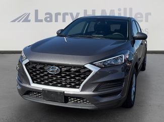 Used 2020 Hyundai Tucson SE image 1