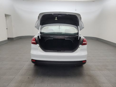 Used 2017 Ford Focus SE FWD image 29