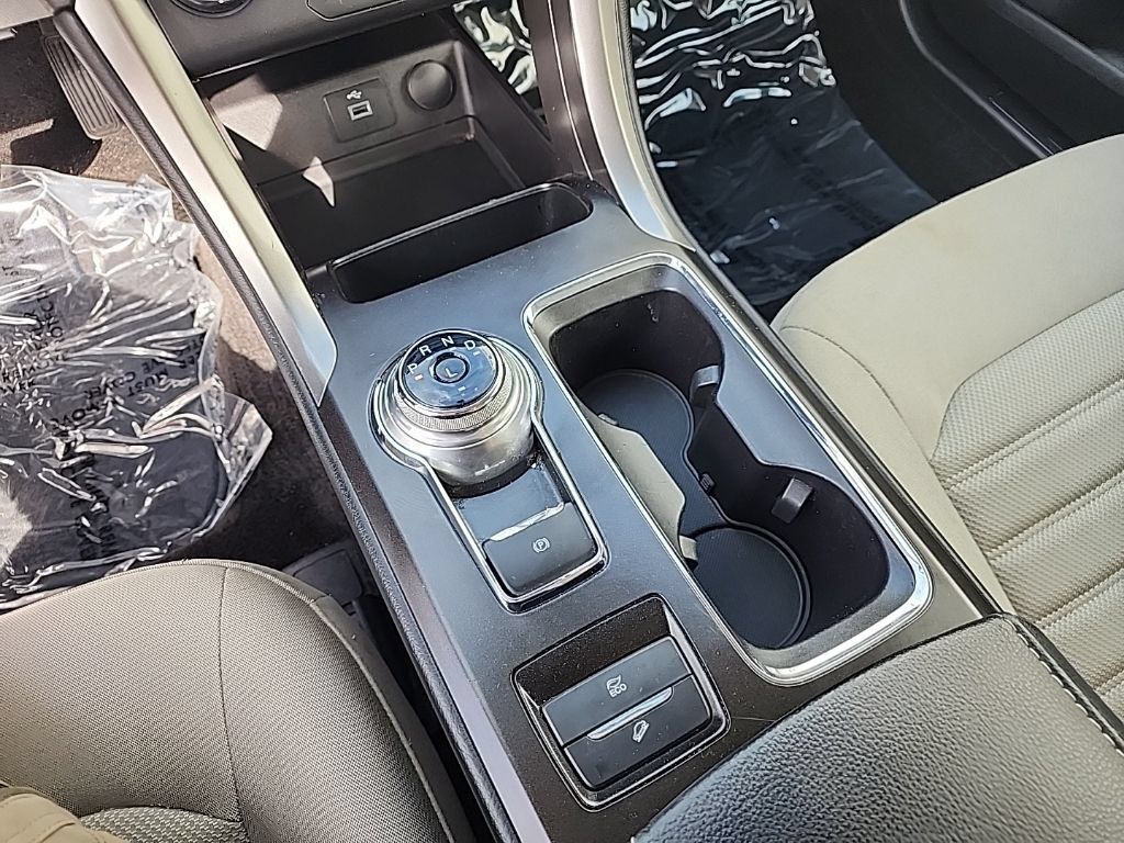 Used 2018 Ford Fusion S FWD image 18