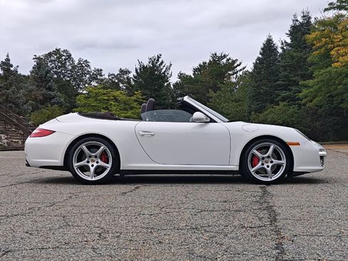 Used 2010 Porsche 911 Carrera 4S image 2