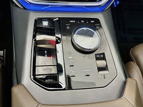 Used 2025 BMW X3 xDrive30i w/ Premium Package AWD/4WD image 17