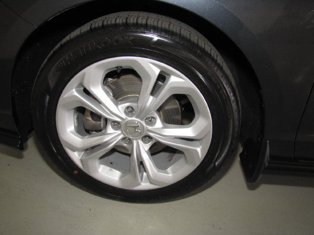 Certified 2023 Honda Accord LX image 48