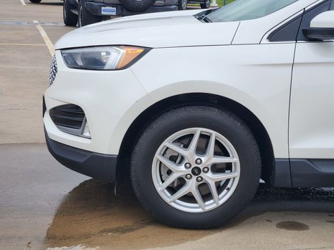 Used 2024 Ford Edge SEL w/ Convenience Package AWD/4WD image 9