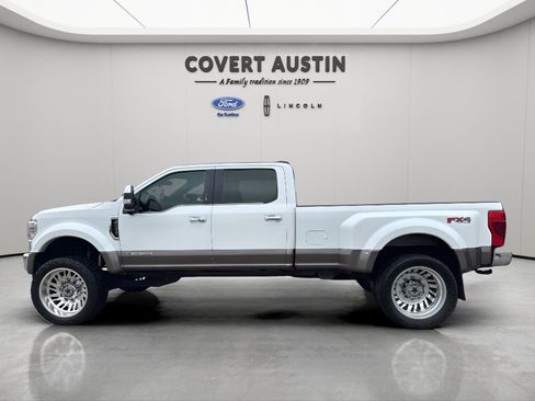 Used 2022 Ford F450 King Ranch w/ King Ranch Ultimate Package AWD/4WD image 2