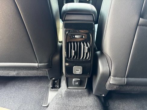 New 2026 Jeep Compass Limited AWD/4WD image 17