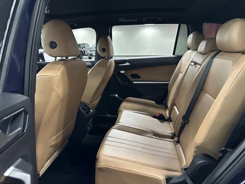 Used 2022 Volkswagen Tiguan SE FWD image 25