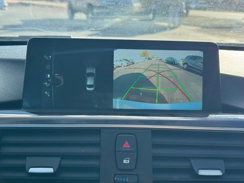 Used 2017 BMW 330i xDrive 330i xDrive Sedan 4D image 22