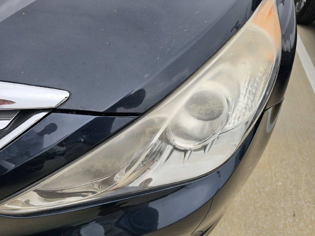 Used 2014 Hyundai Sonata SE w/ Premium Package 03 FWD image 7