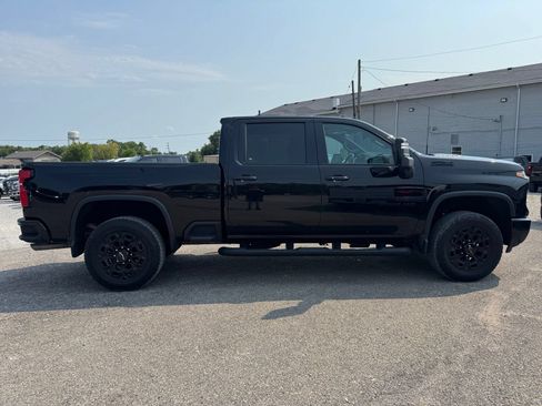 Used 2024 Chevrolet Silverado 2500 LTZ w/ LTZ Plus Package AWD/4WD image 6