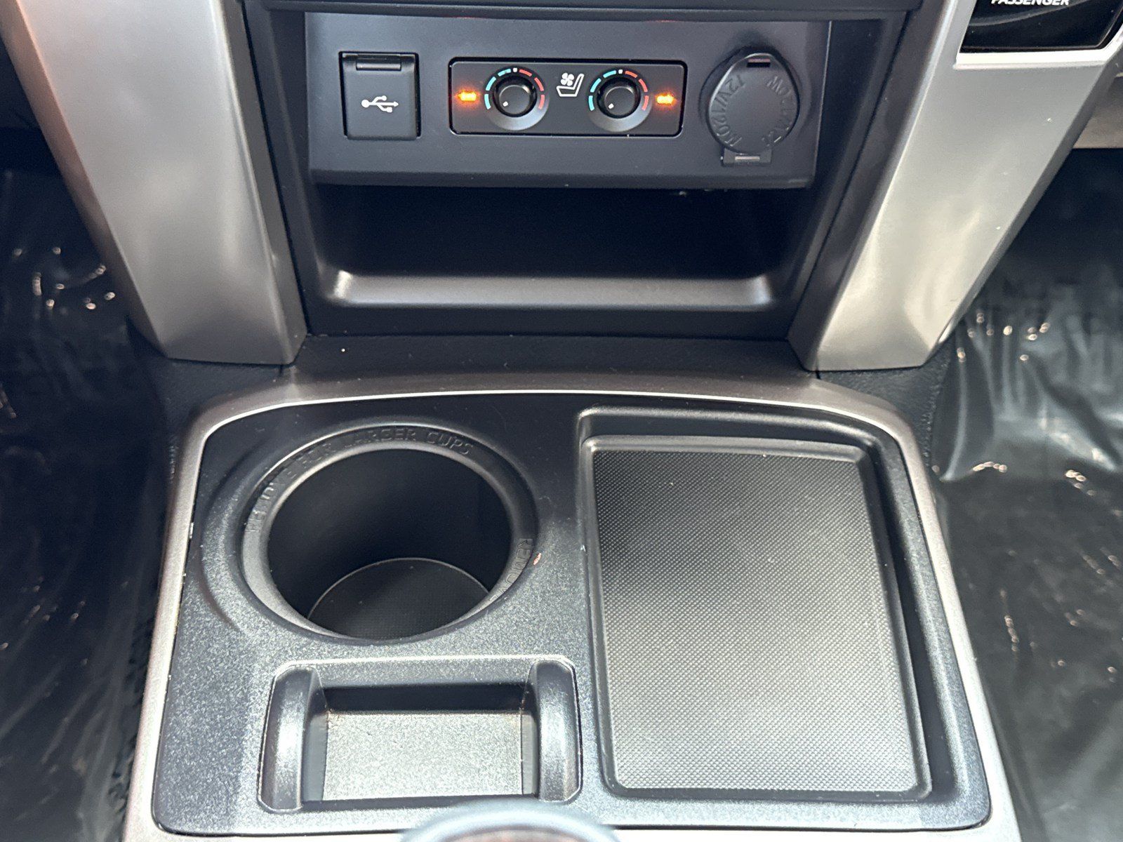 Used 2024 Toyota 4Runner Limited RWD image 32