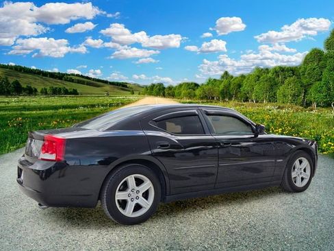 Used 2009 Dodge Charger R/T RWD image 6