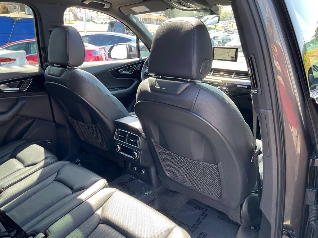 Used 2019 Audi Q7 3.0T Prestige w/ Prestige Package AWD/4WD image 70
