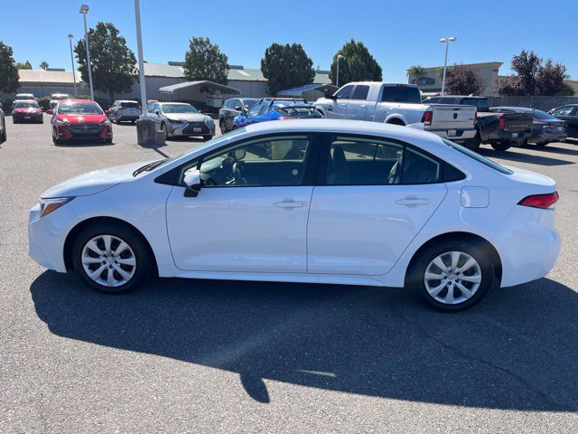 Used 2025 Toyota Corolla LE FWD image 6