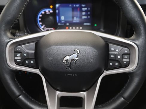 Used 2024 Ford Bronco Big Bend image 33