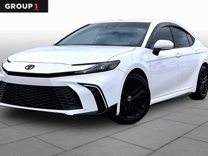 Used 2026 Toyota Camry SE w/ Convenience Package