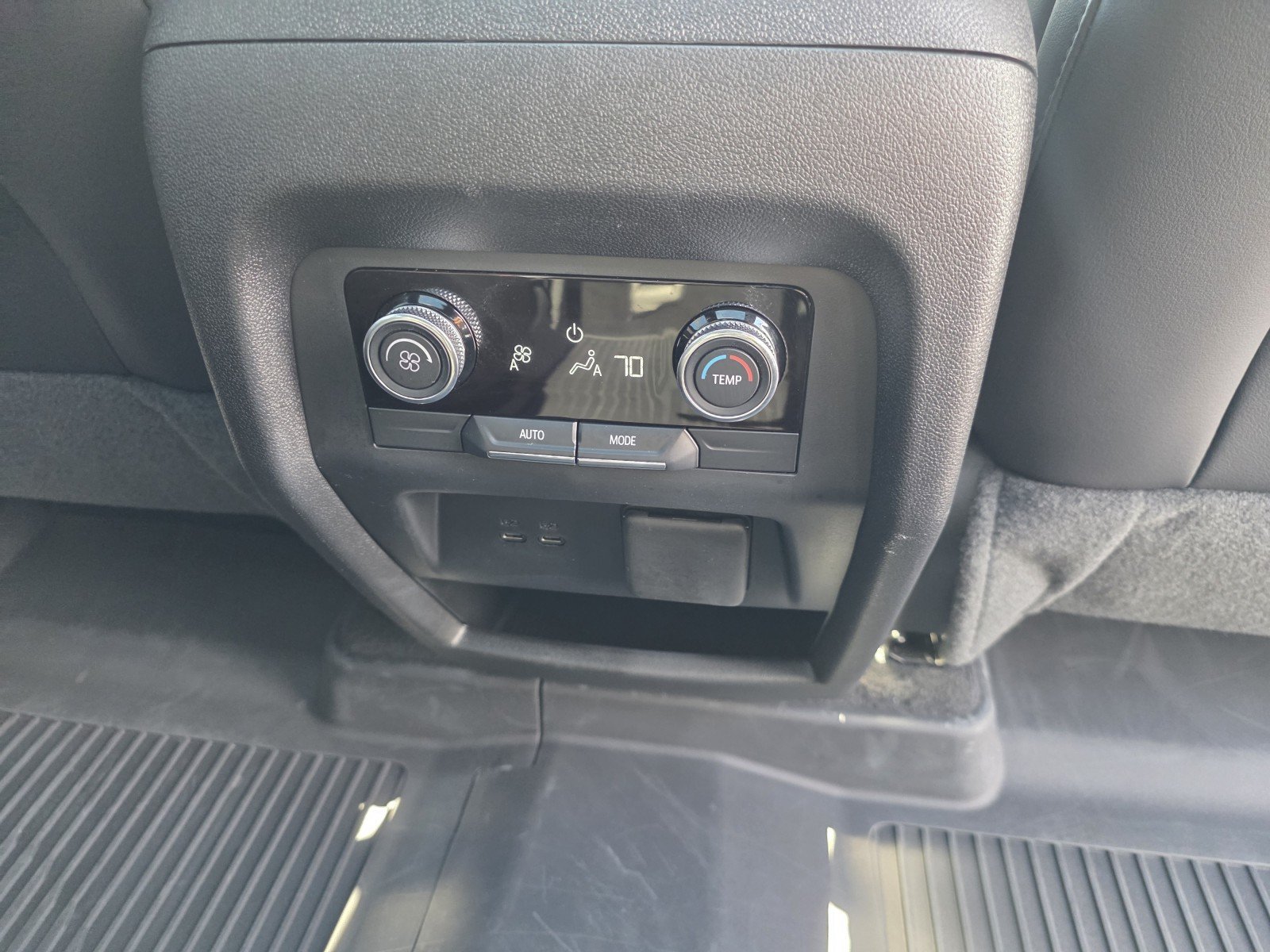 Used 2026 Buick Enclave Preferred w/ Power Package AWD/4WD image 19
