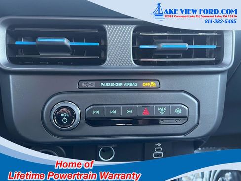 New 2025 Ford Maverick XLT image 30