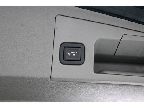 Certified 2021 Cadillac XT5 Premium Luxury image 58