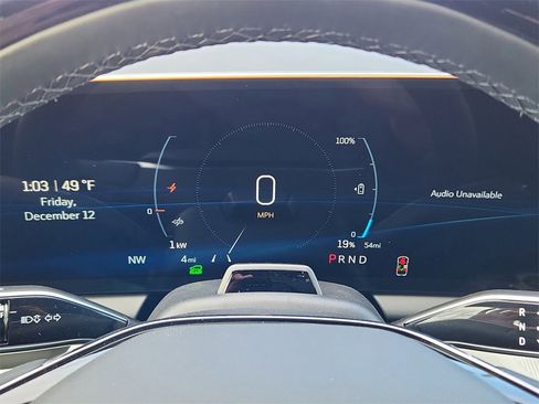 New 2026 Cadillac Optiq Luxury 2 image 10