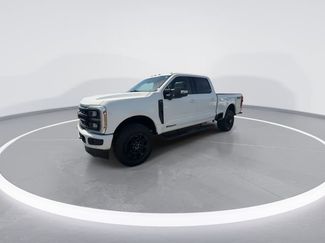 Used 2024 Ford F350 Lariat w/ Lariat Ultimate Package AWD/4WD video 4