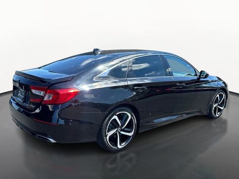 Used 2022 Honda Accord Sport image 3