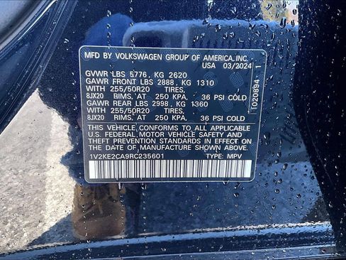 Used 2024 Volkswagen Atlas Cross Sport SE w/ Panoramic Sunroof Package image 19