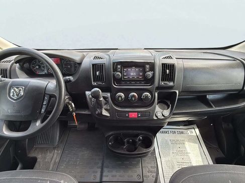 Used 2019 RAM ProMaster 2500 FWD image 9