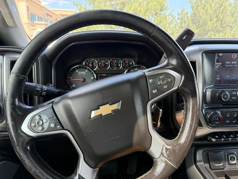 Used 2015 Chevrolet Silverado 2500 LTZ AWD/4WD image 33