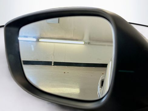 Used 2025 MAZDA CX-5 AWD 2.5 S w/ Preferred Package image 16