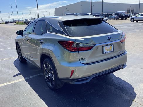 Used 2019 Lexus RX 450h AWD w/ Luxury Package image 5