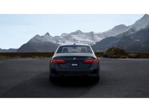 New 2027 BMW 540i xDrive w/ M Sport Package AWD/4WD image 5