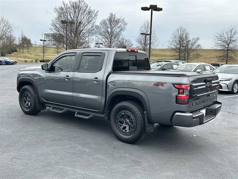 Used 2025 Nissan Frontier PRO-4X image 6