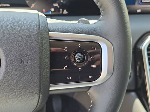 New 2026 Nissan Armada SV image 31