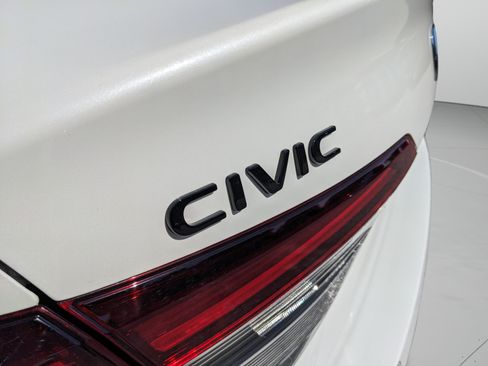 Used 2026 Honda Civic Sport image 39