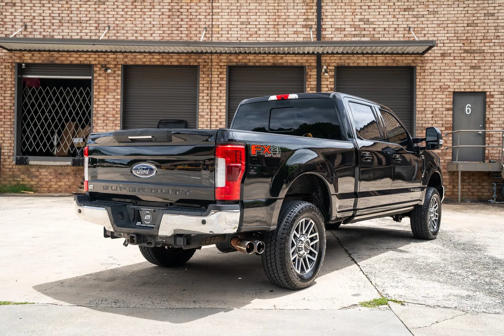 Used 2019 Ford F250 4x4 Crew Cab Super Duty image 9