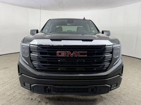 Used 2024 GMC Sierra 1500 Pro w/ Pro Value Package AWD/4WD image 2