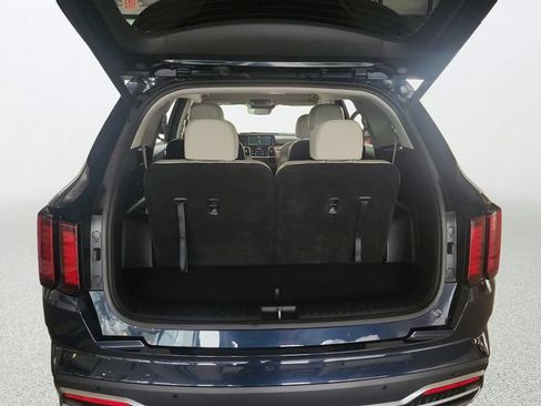 Certified 2023 Kia Sorento EX AWD/4WD image 29