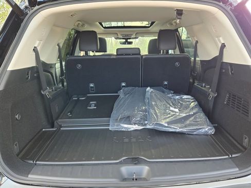 New 2026 Nissan Pathfinder Platinum w/ Cargo Package AWD/4WD image 15