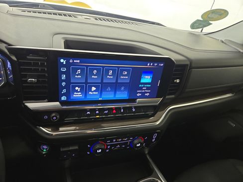 Certified 2024 Chevrolet Silverado 1500 RST w/ Convenience Package II AWD/4WD image 22