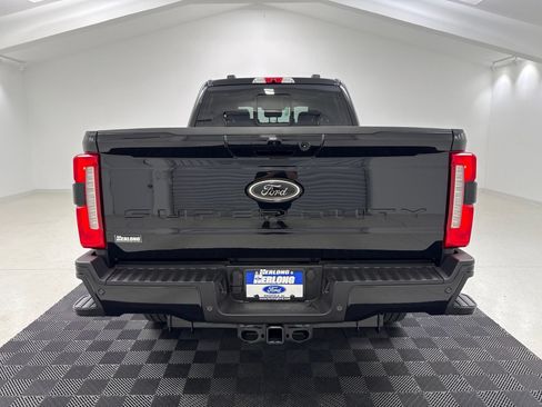 New 2026 Ford F250 Lariat w/ Black Appearance Package AWD/4WD image 6