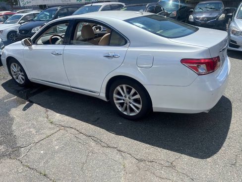 Used 2011 Lexus ES 350 FWD image 4