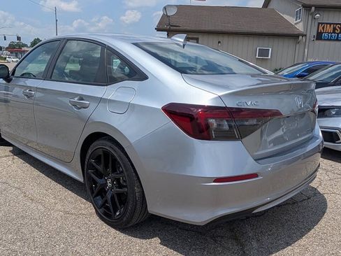 Used 2025 Honda Civic Sport Touring image 6